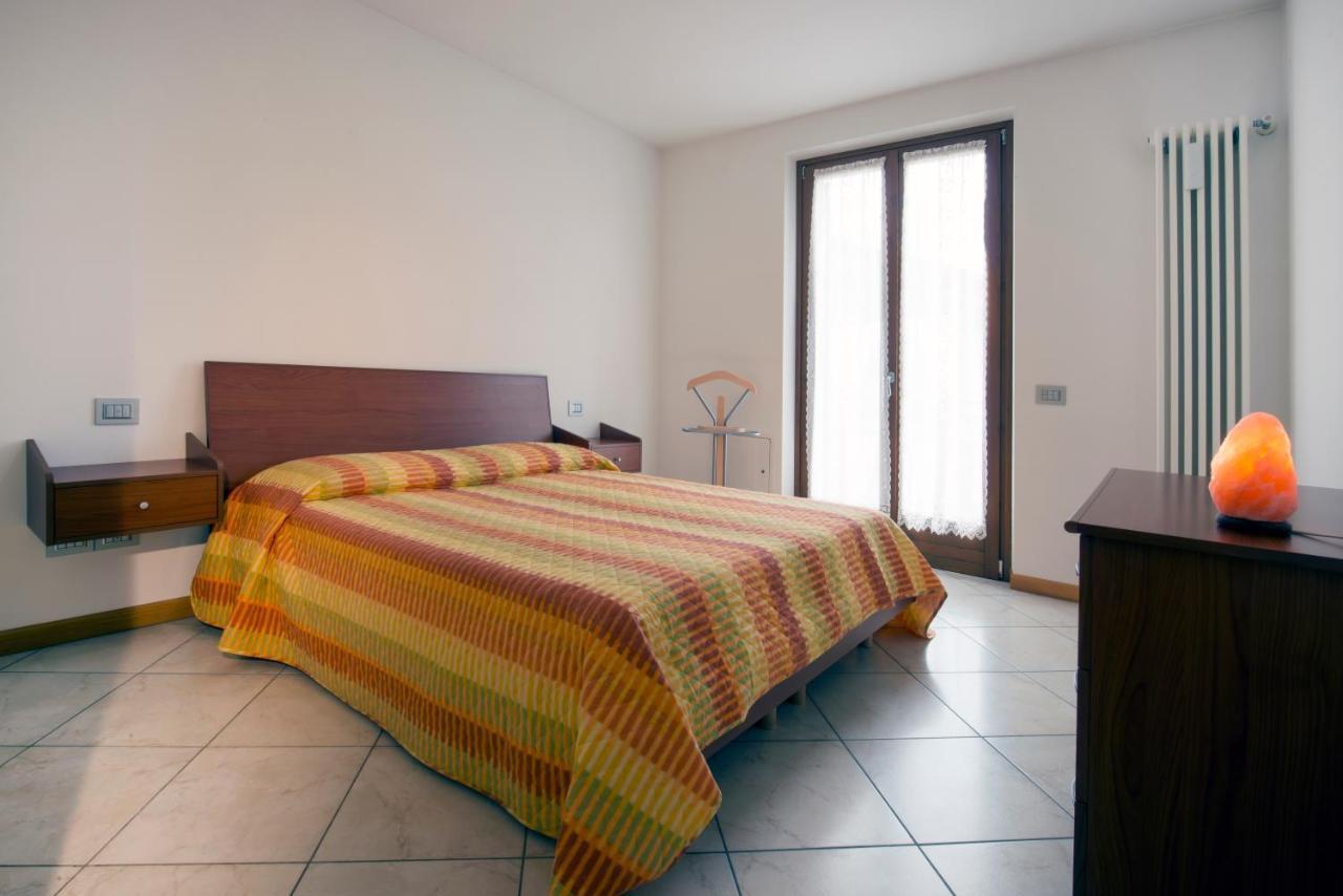 Casa Vacanza Simona Salionze Exteriör bild