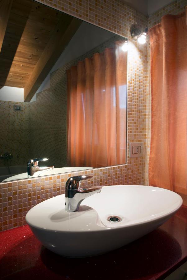 Casa Vacanza Simona Salionze Exteriör bild